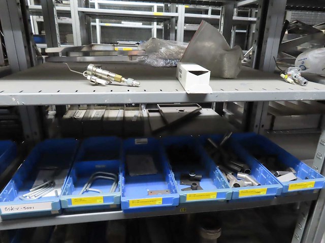 Partij installatiematerialen - afbeelding 37 van  71