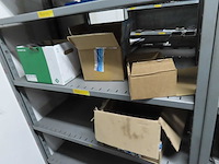 Partij installatiematerialen - afbeelding 44 van  71