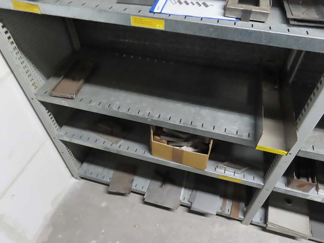 Partij installatiematerialen - afbeelding 52 van  71