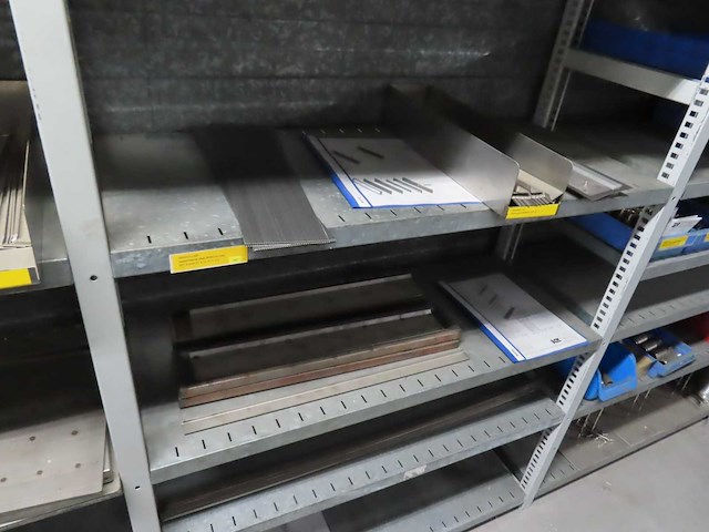 Partij installatiematerialen - afbeelding 57 van  71