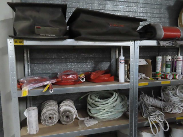 Partij installatiematerialen - afbeelding 62 van  71