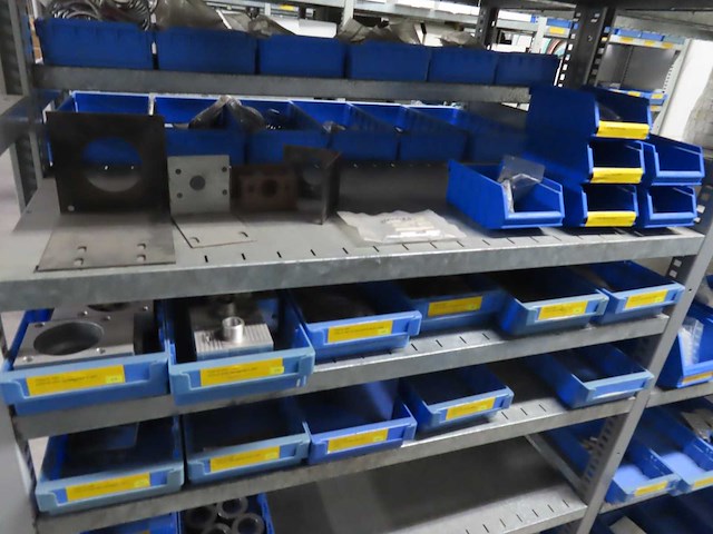 Partij installatiematerialen - afbeelding 71 van  71