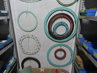 Partij installatiematerialen - afbeelding 5 van  50