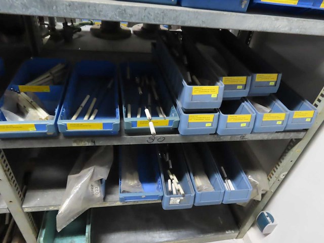 Partij installatiematerialen - afbeelding 8 van  50