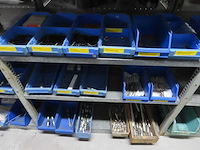 Partij installatiematerialen - afbeelding 10 van  50