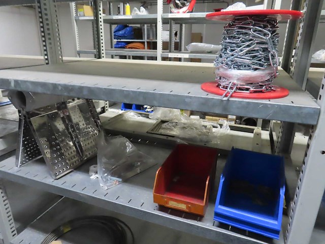 Partij installatiematerialen - afbeelding 30 van  50