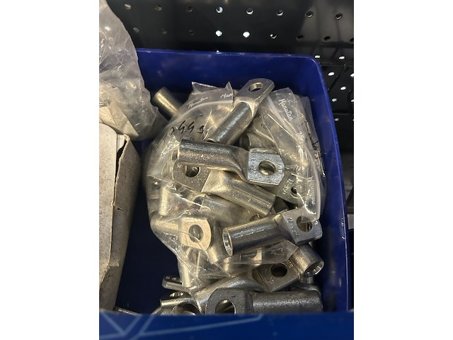 Partij installatietechniek accessoires w.o. verlichting w.o. phillips, klauke - afbeelding 9 van  11