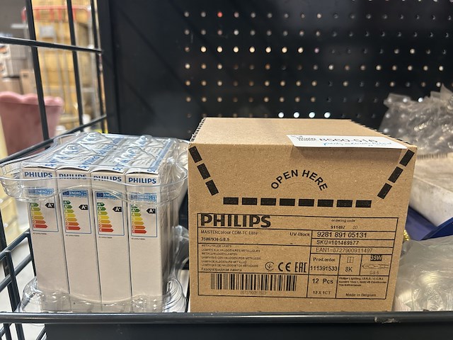 Partij installatietechniek accessoires w.o. verlichting w.o. phillips, klauke - afbeelding 11 van  11