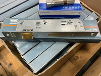 Partij insteeksloten & cilinders - afbeelding 3 van  7