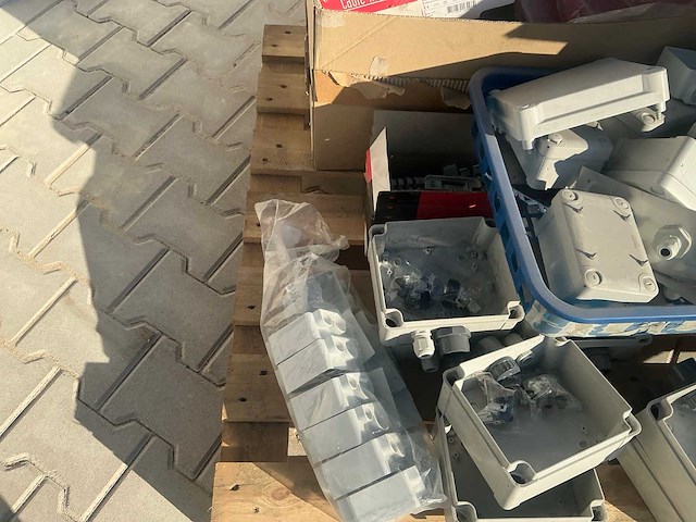 Partij inststallatie onderdelen - afbeelding 4 van  8