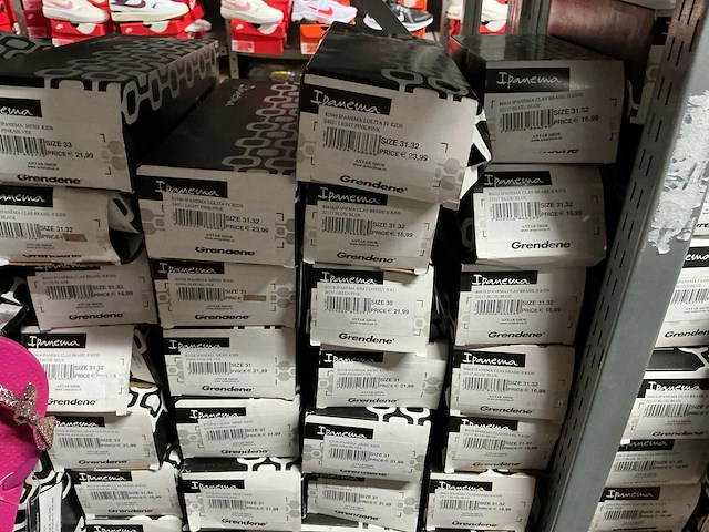 Partij ipanema kinder slippers (133x) - afbeelding 16 van  16