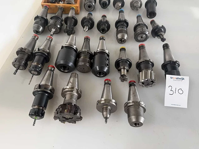 Partij iso40 freeshouders - 26 stuks - freesgereedschap - afbeelding 3 van  8