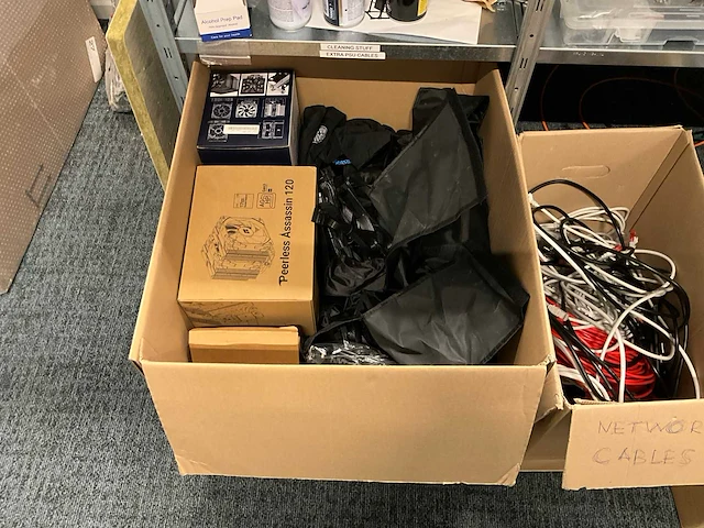 Partij it-apparatuur - afbeelding 12 van  34