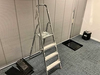 Partij it-apparatuur - afbeelding 27 van  34