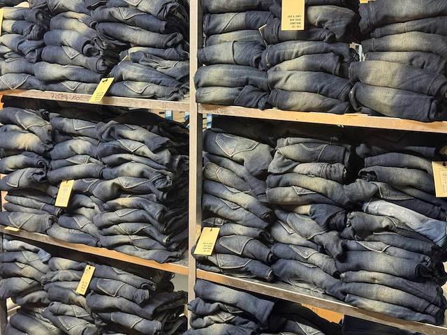 Partij jack&jones jog jeans (241x) - afbeelding 3 van  10