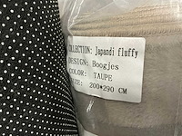 Partij japandi fluffy boogjes taupe 200x290cm (8x) - afbeelding 5 van  5