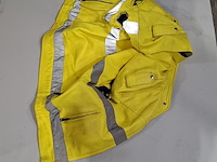 Partij jassen (mouwen afgeknipt) - afbeelding 2 van  6