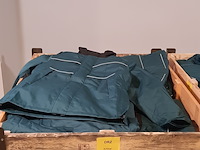 Partij jassen - afbeelding 2 van  8