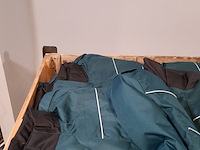 Partij jassen - afbeelding 3 van  8