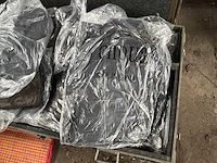 Partij jassen - afbeelding 2 van  3