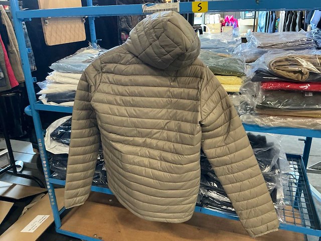 Partij jeep hooded puffer jackets men khaki/magnet (34x) - afbeelding 2 van  4