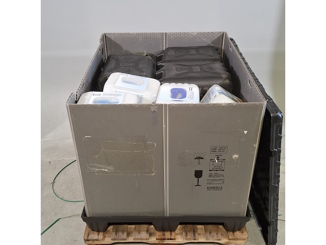 Partij jerrycans in 1x uni-pack - afbeelding 1 van  4