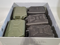 Partij jerrycans - afbeelding 1 van  3