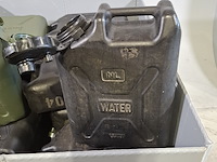 Partij jerrycans - afbeelding 3 van  3