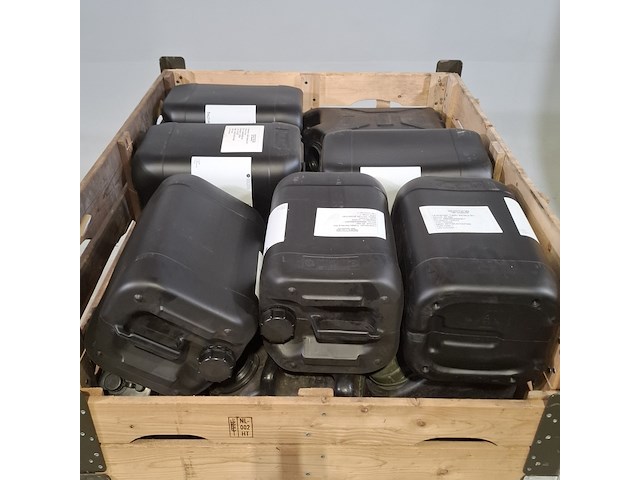 Partij jerrycans - afbeelding 2 van  4