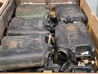 Partij jerrycans - afbeelding 2 van  6