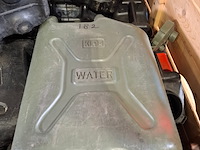 Partij jerrycans - afbeelding 3 van  4