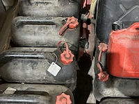 Partij jerrycans - afbeelding 2 van  6
