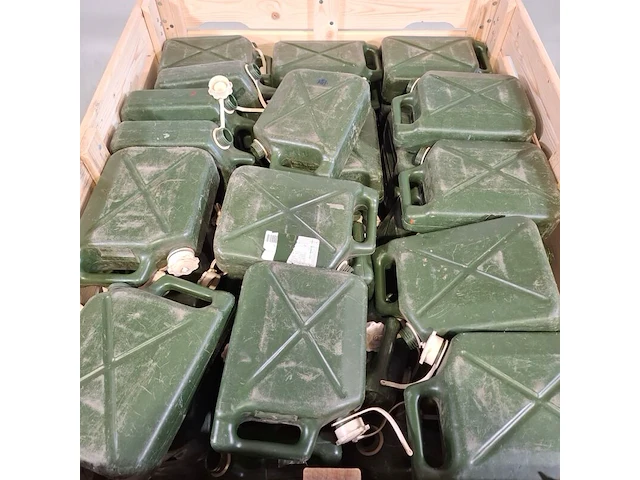 Partij jerrycans - afbeelding 2 van  6