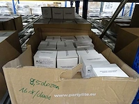 Partij kaarsen, geurproducten, handcrème en woningaccessoires, circa 2340 items - afbeelding 20 van  29