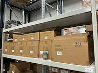 Partij kaarsen groen&roze h10cm 5h branduren (2660x) - afbeelding 2 van  4