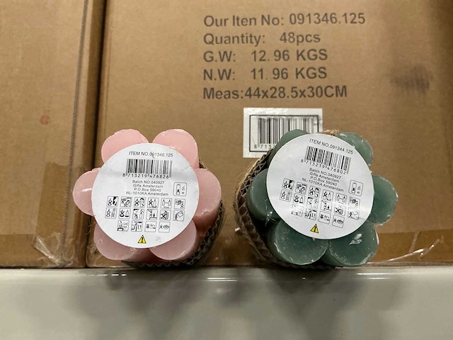 Partij kaarsen groen&roze h10cm 5h branduren (2660x) - afbeelding 4 van  4