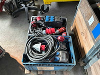 Partij kabel en krachtstroom verdeelblok - afbeelding 2 van  4