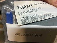 Partij kabel en robotconnectoren in stalen vakkenkast (2x) - afbeelding 25 van  51