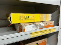 Partij kabel en robotconnectoren in stalen vakkenkast (2x) - afbeelding 34 van  51