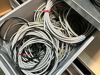 Partij kabel in 4 secties stelling - afbeelding 36 van  44