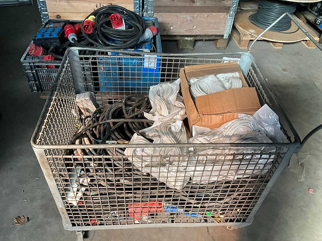 Partij kabel - afbeelding 2 van  3