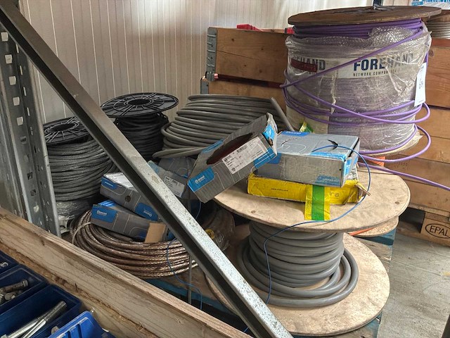 Partij kabel - afbeelding 2 van  5