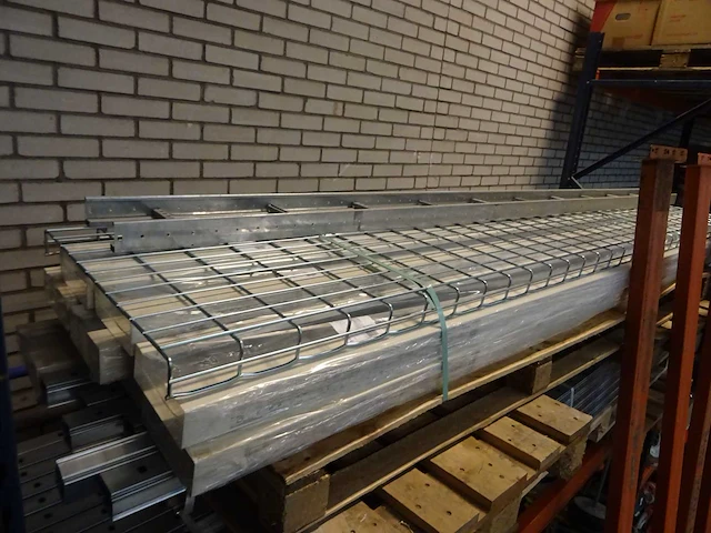 Partij kabelgoot - afbeelding 1 van  6