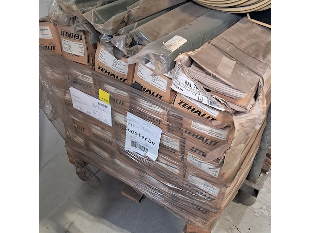 Partij kabelgoten en isolatiemateriaal - afbeelding 4 van  7