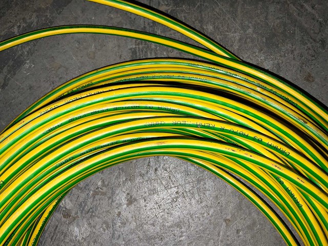 Partij kabels: 20mtr 5g6mm, 33mtr h07v-r aardedraad, 9mtr 5g8mm - afbeelding 3 van  4