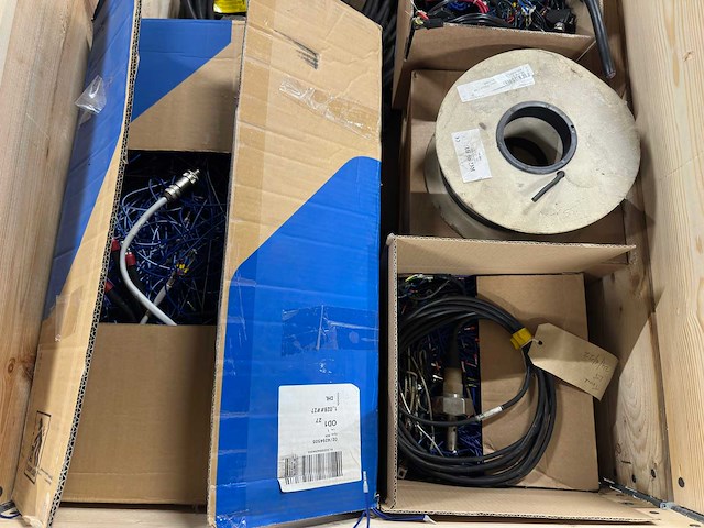 Partij kabels & bekabeling - koper (89kg) - afbeelding 8 van  8