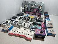 Partij kabels, elektronica en adapters, sitecam, technetix, grab&go - afbeelding 1 van  8