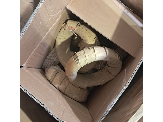 Partij kabels en 1x kabel op houten haspel - afbeelding 4 van  7