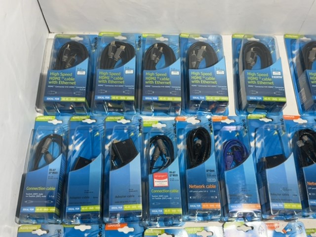 Partij kabels en adapters, scanpart - afbeelding 2 van  7