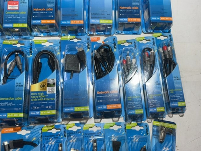 Partij kabels en adapters, scanpart - afbeelding 5 van  7